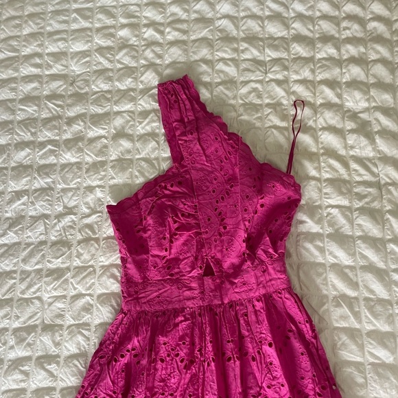 French Connection Eyelit Appelona Broderie embroidered one shoulder mini… - Picture 5 of 13